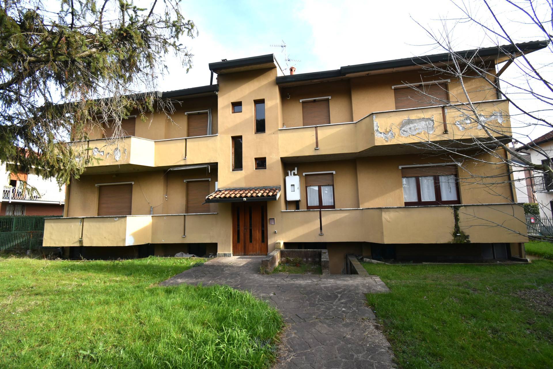 Appartamento in vendita a Bernareggio