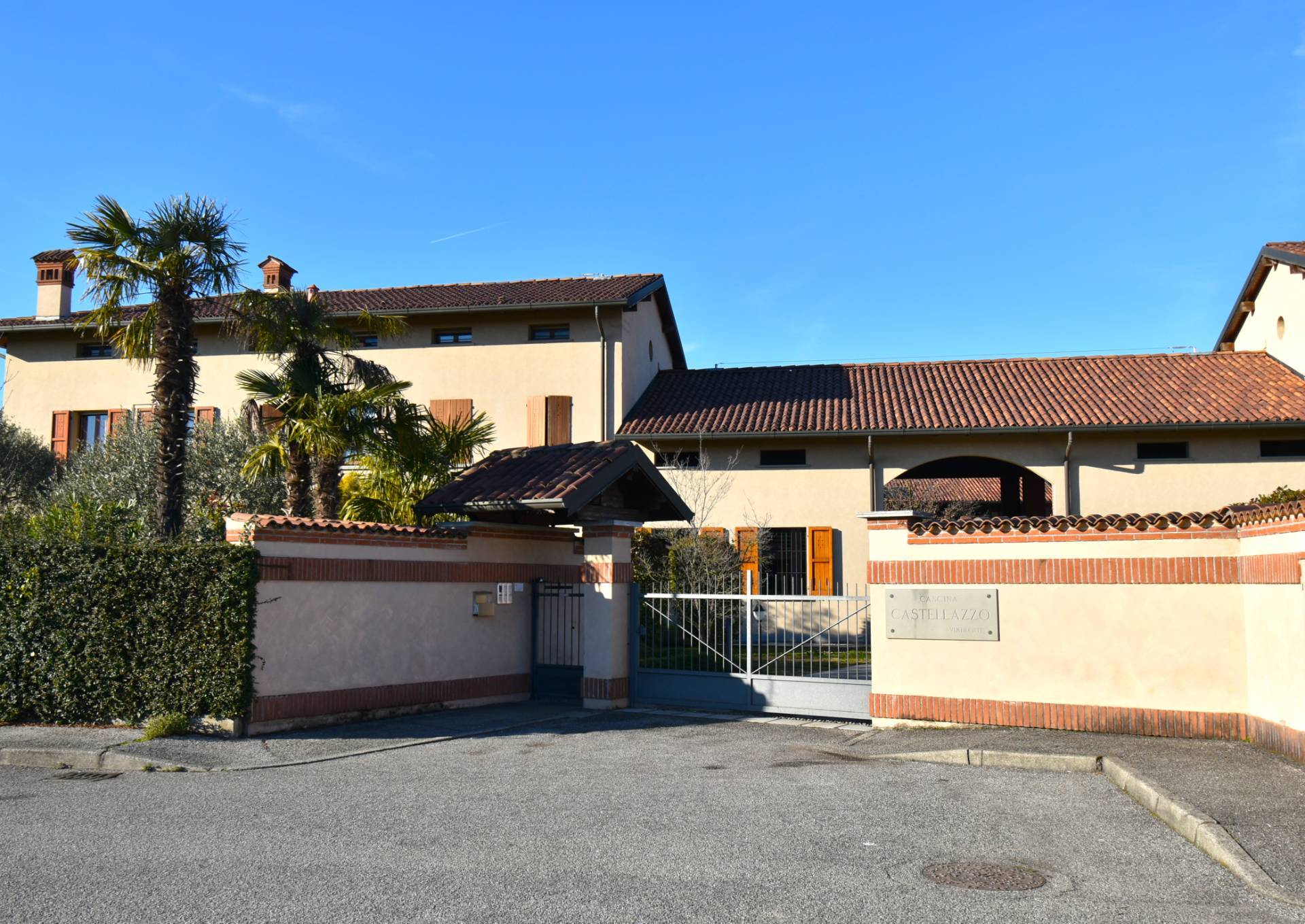 Appartamento in vendita a Vimercate