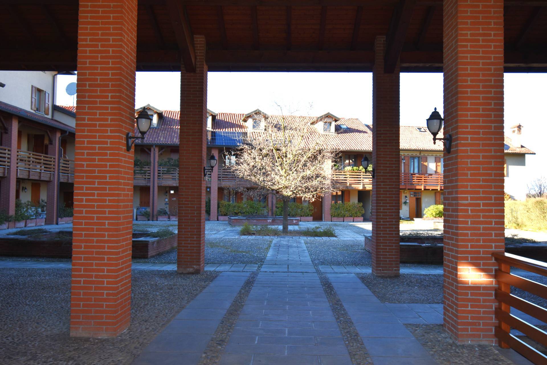 Appartamento in vendita a Vimercate