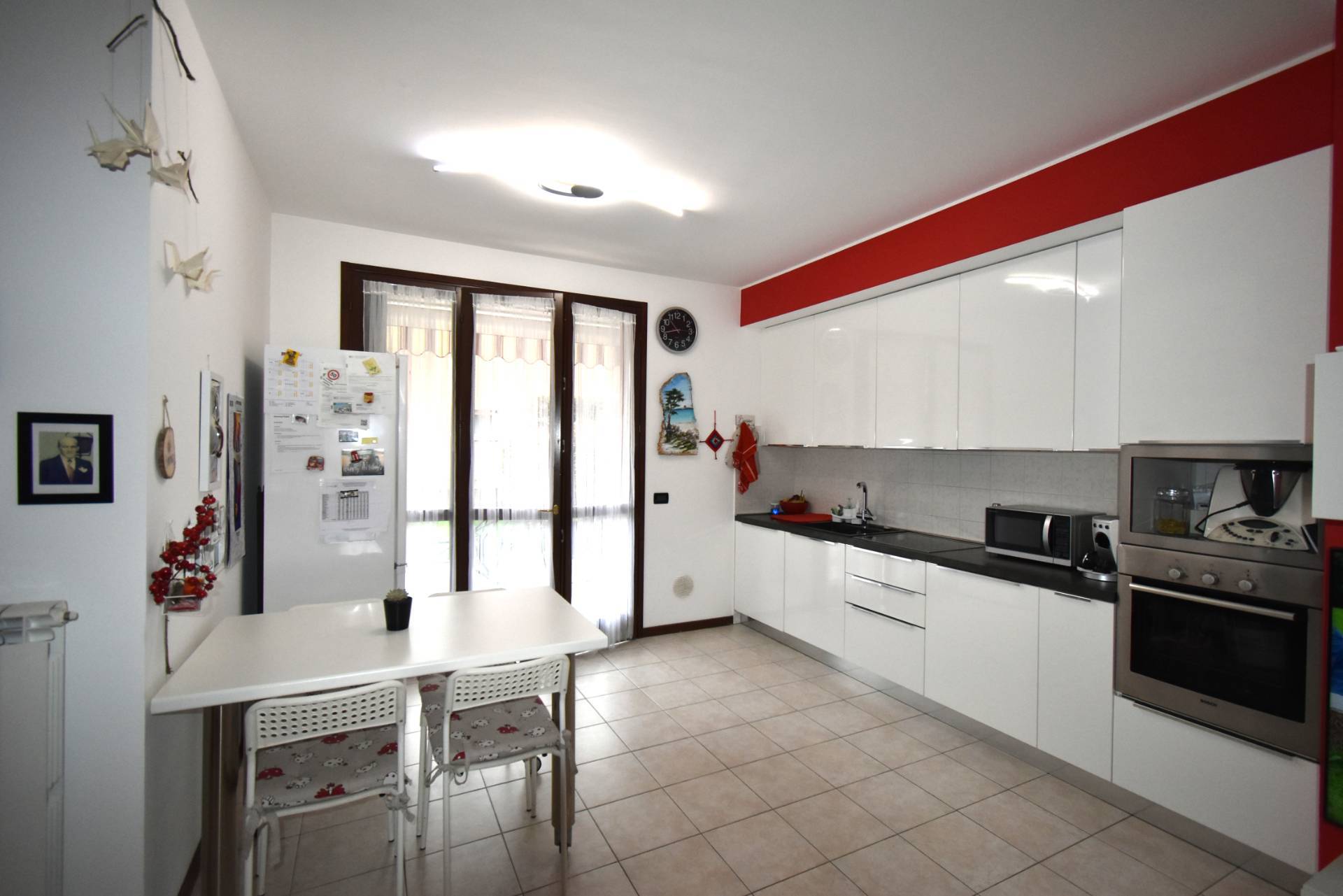 Appartamento in vendita a Bernareggio