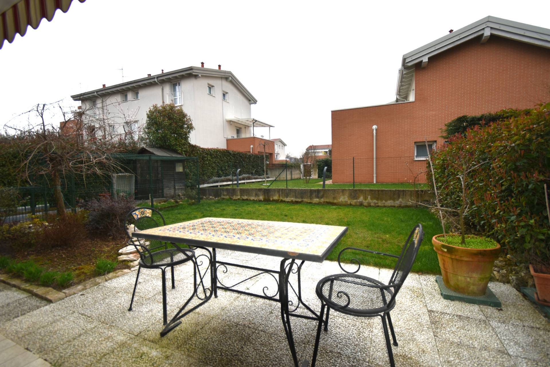 Appartamento in vendita a Bernareggio