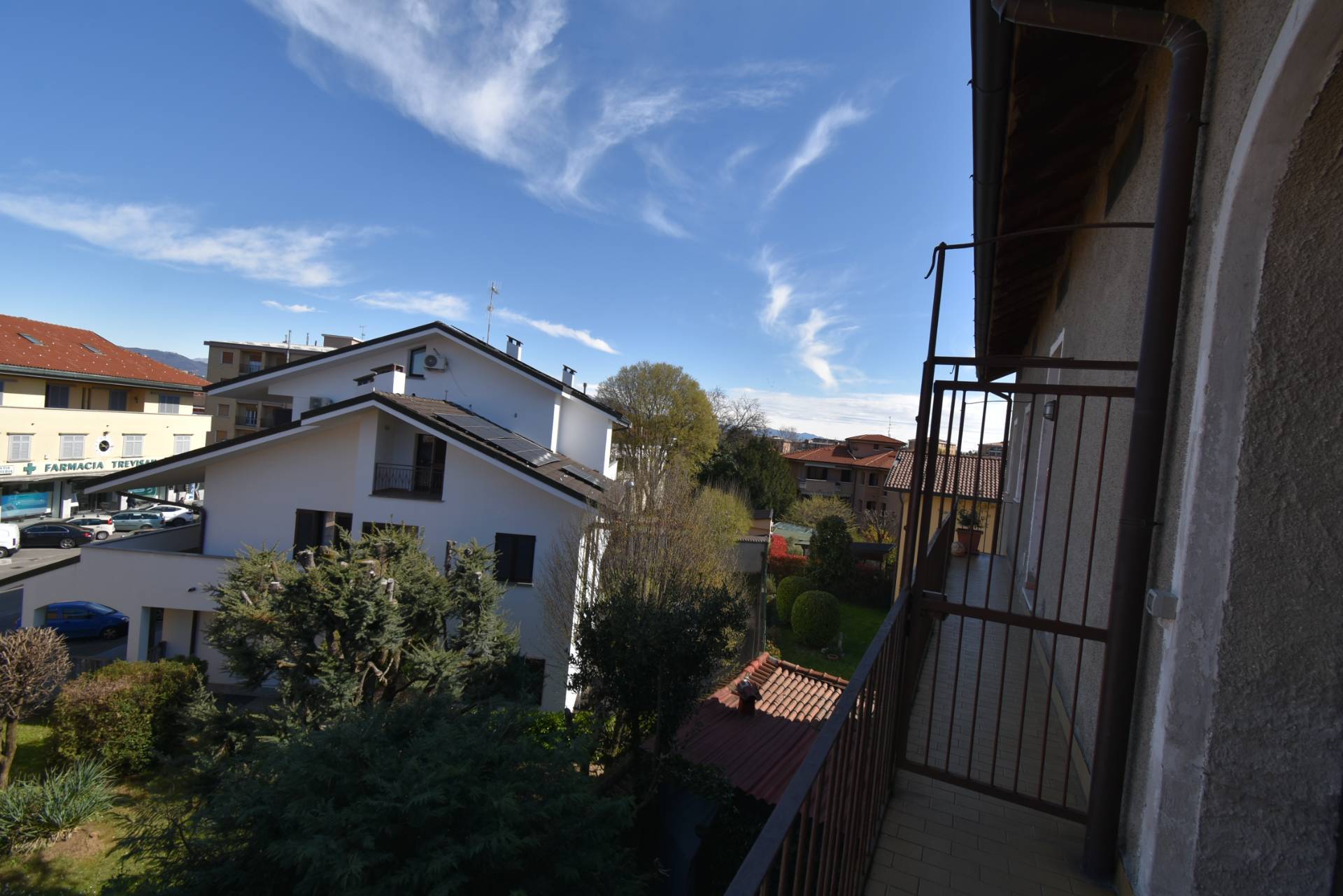 Appartamento in vendita a Usmate Velate