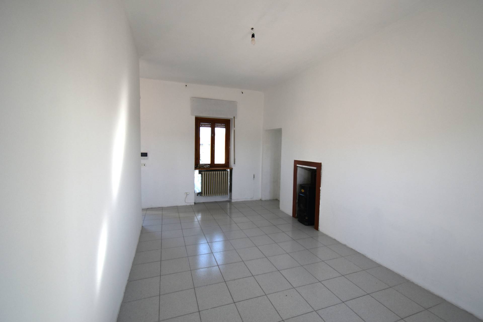 Appartamento in vendita a Usmate Velate