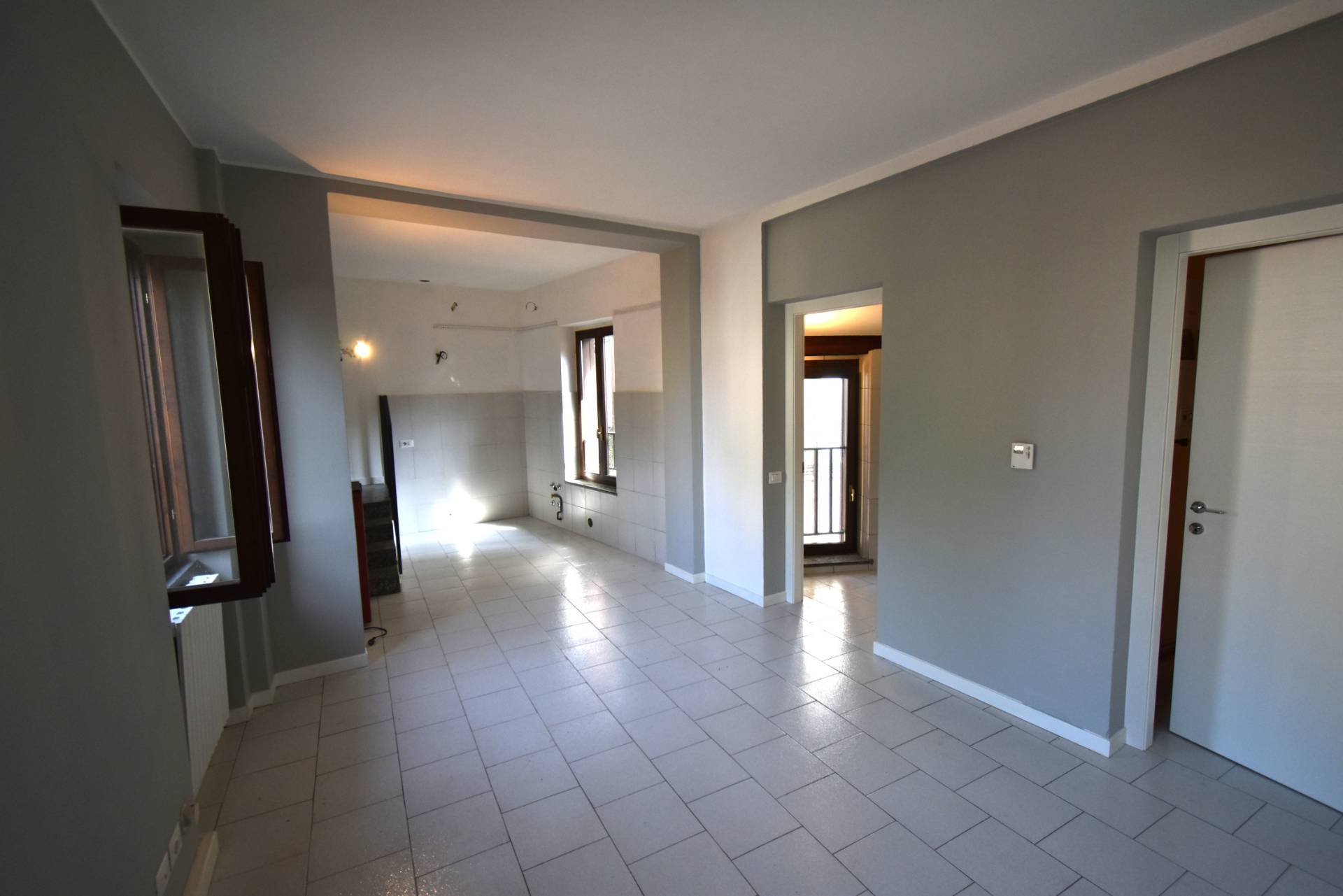 Monolocale in affitto a Bernareggio