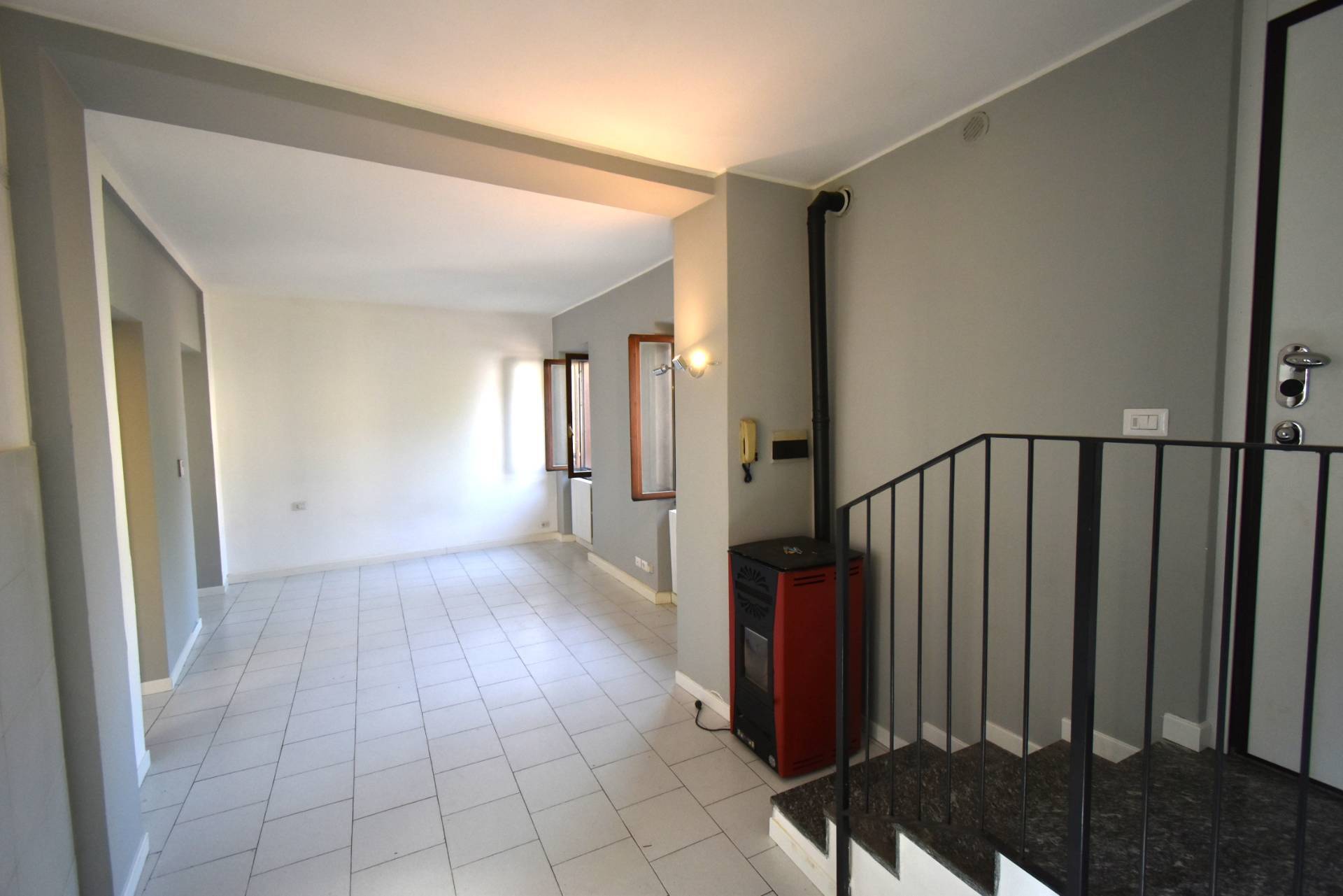 Monolocale in affitto a Bernareggio