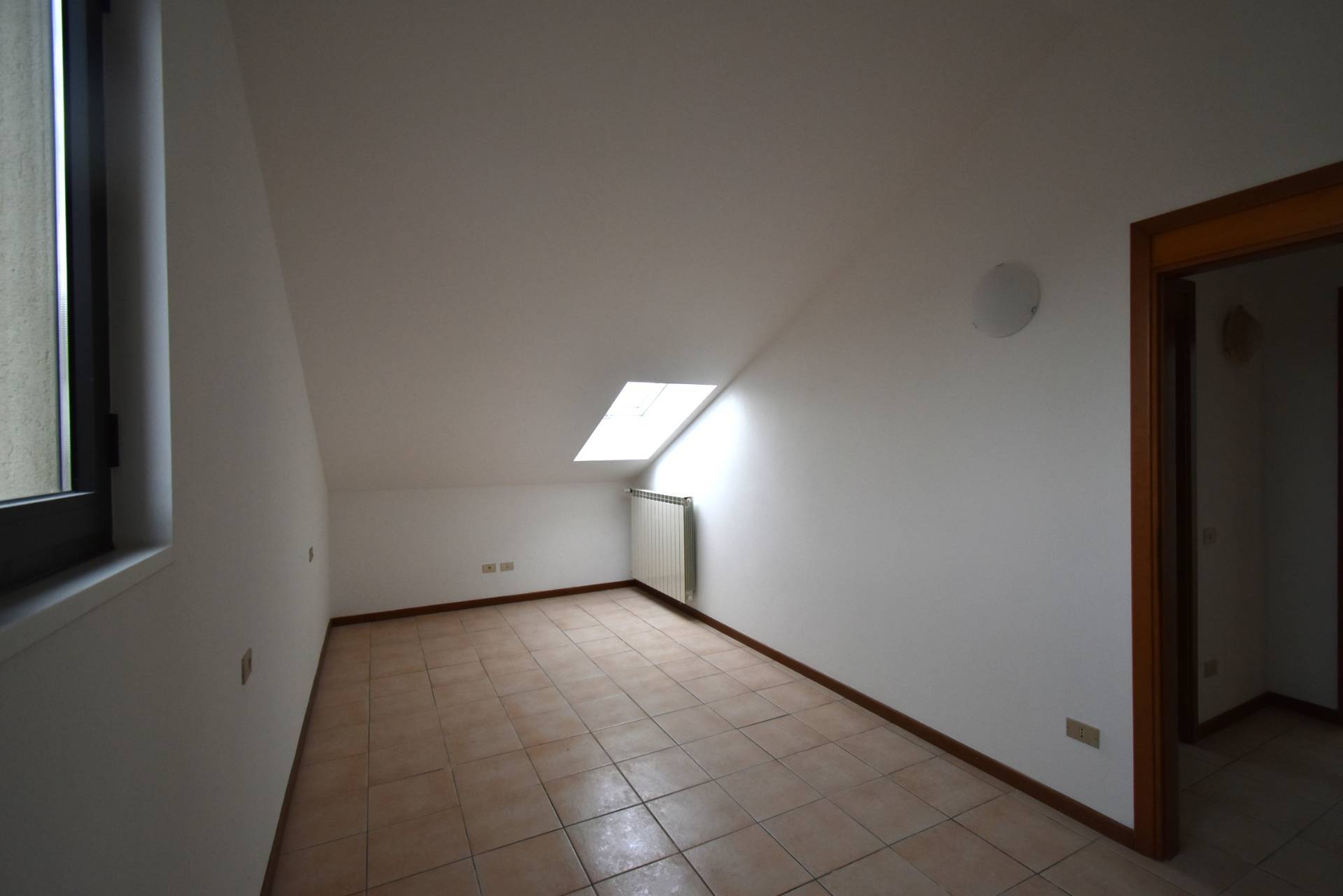 Appartamento in affitto a Sulbiate