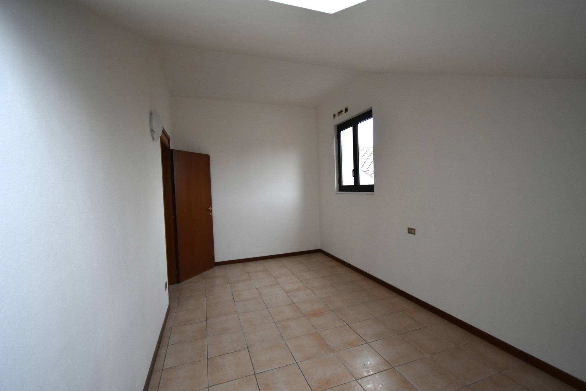 Appartamento in affitto a Sulbiate