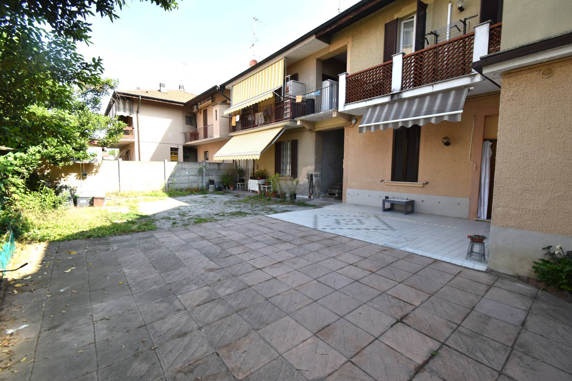 Appartamento in vendita a Bernareggio
