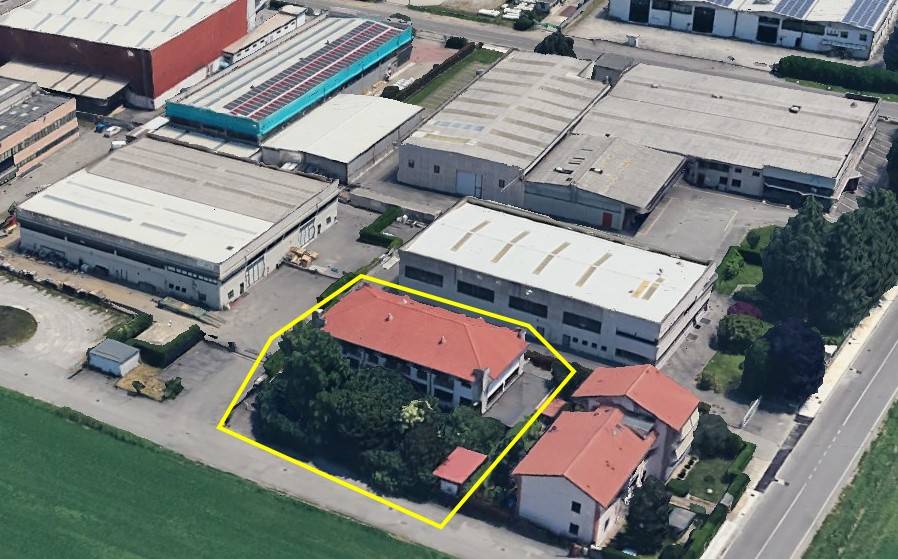 Capannone in vendita a Aicurzio, Cascina Restelli