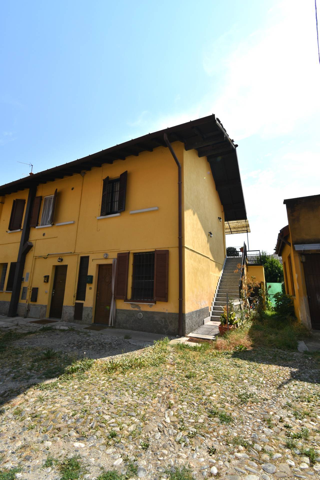 Casa semindipendente in vendita a Bernareggio