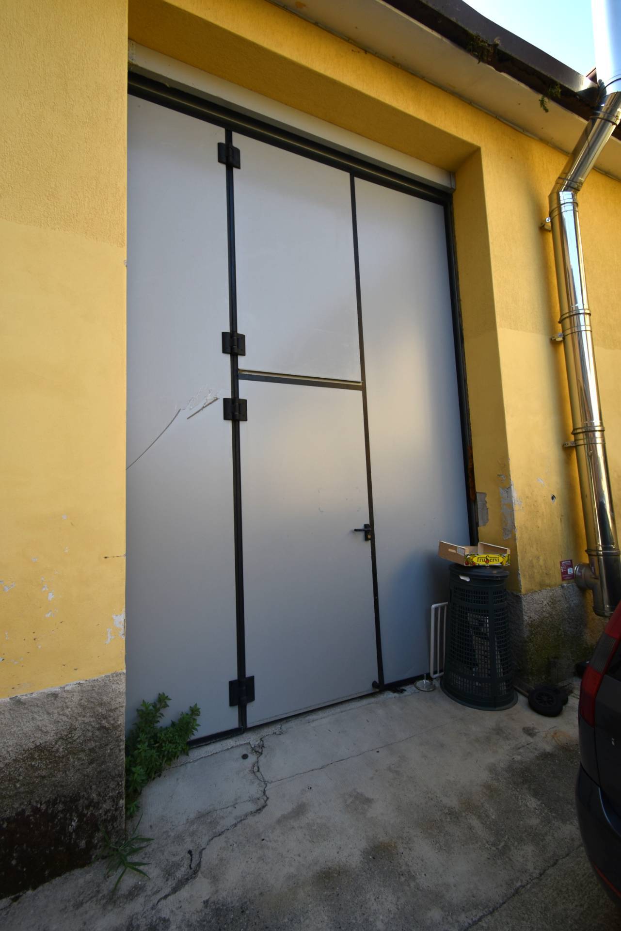 Capannone in vendita a Bernareggio