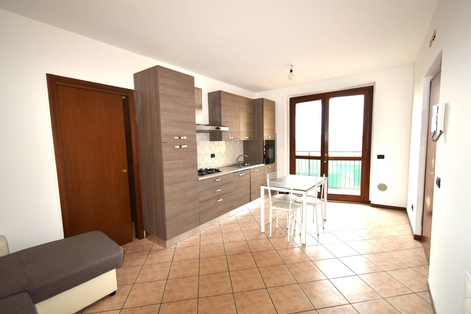 Appartamento in affitto a Roncello