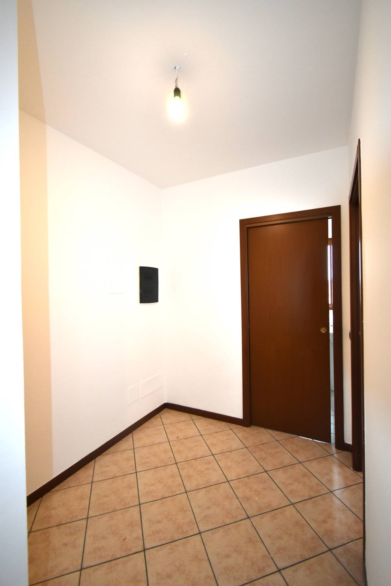 Appartamento in affitto a Roncello