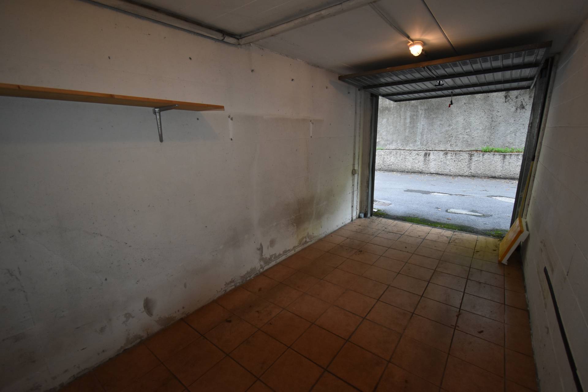 Box o garage in affitto a Bernareggio, Villanova