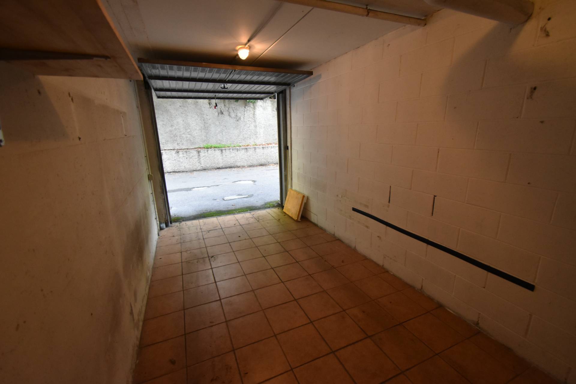 Box o garage in affitto a Bernareggio, Villanova