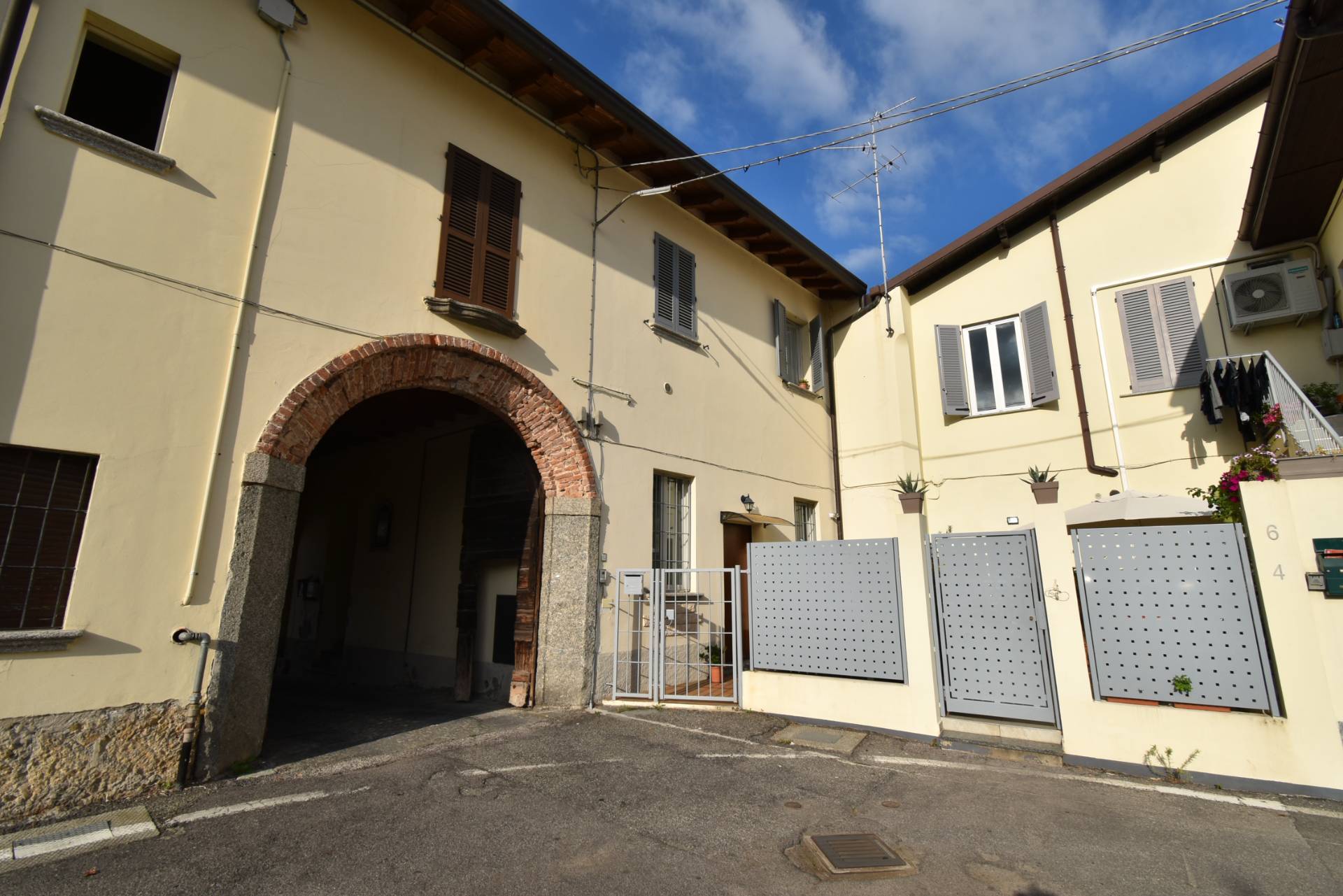 Monolocale in vendita a Aicurzio