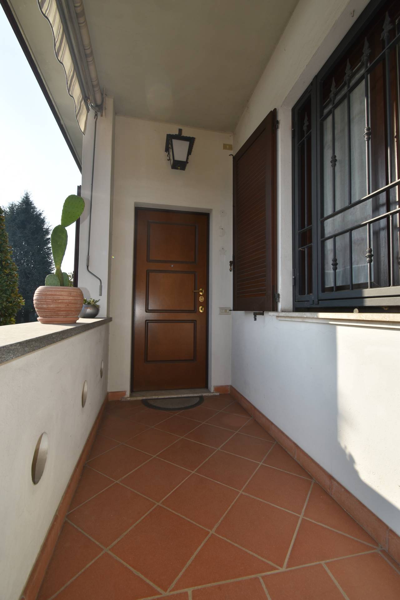 Villa bifamiliare in vendita a Bernareggio