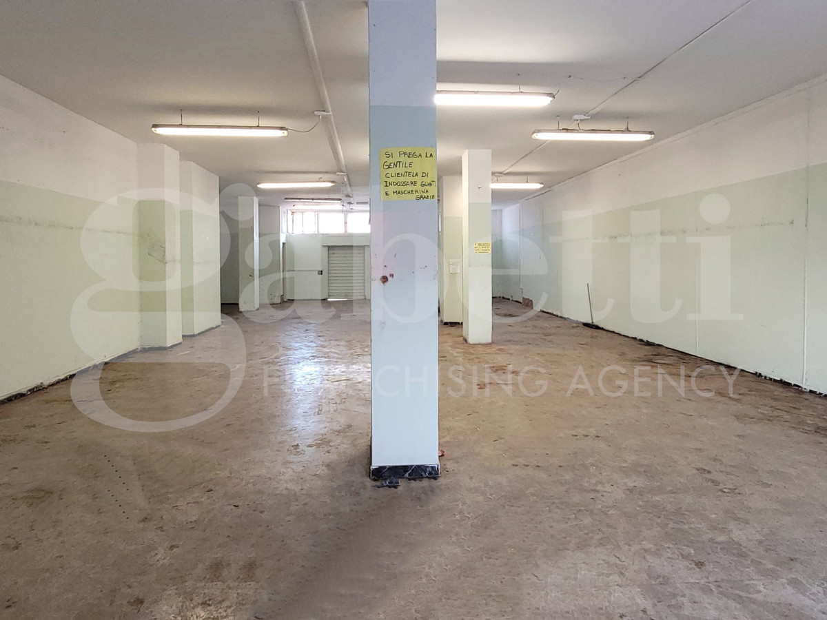 Negozio in vendita a San Benedetto del Tronto