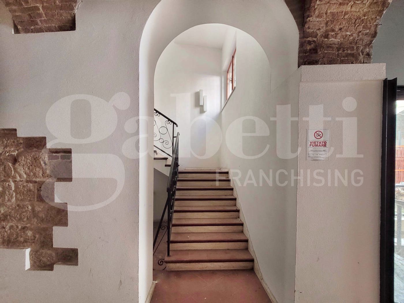 Stabile/Palazzo in vendita a Ascoli Piceno