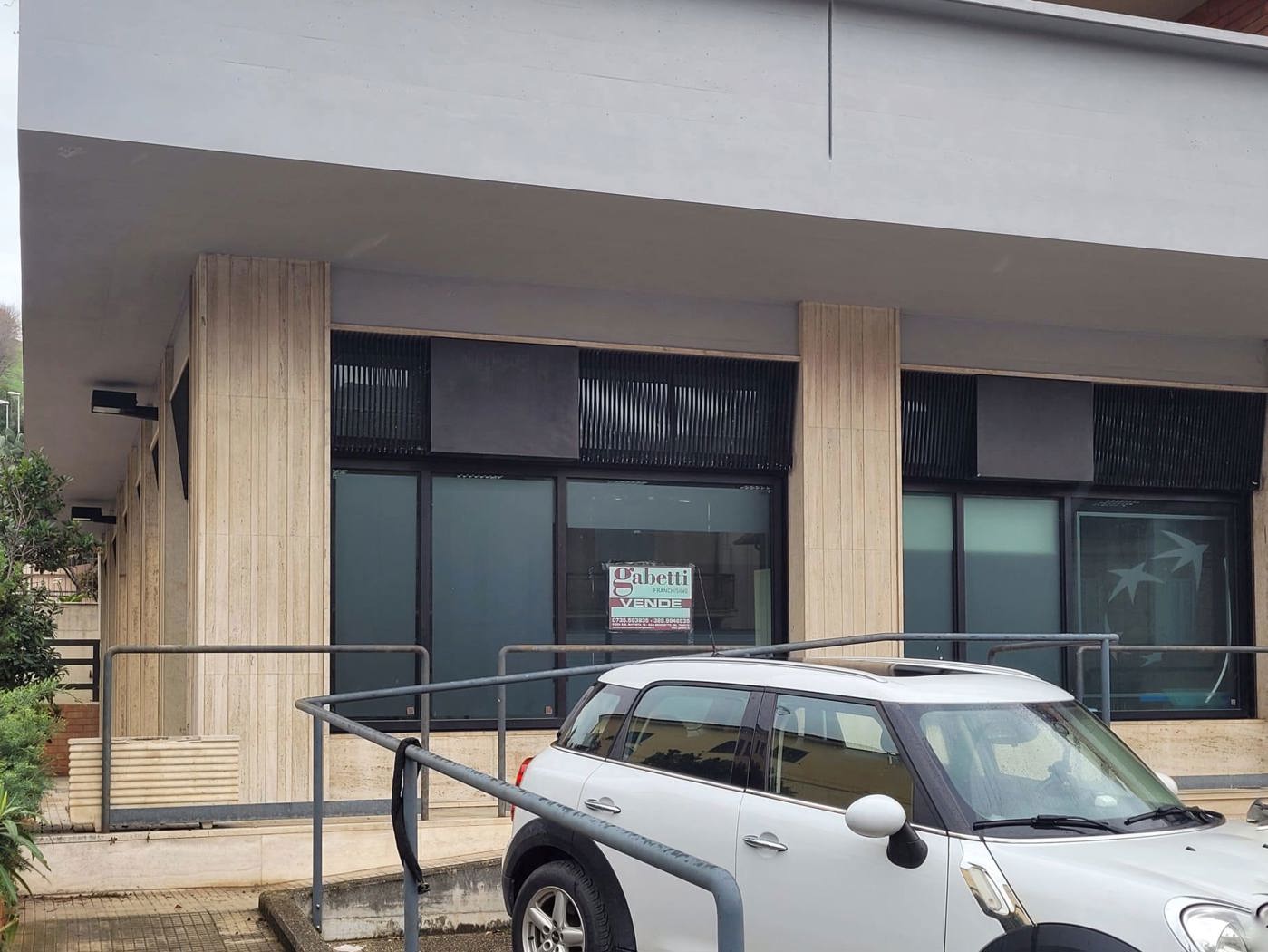 Ufficio in vendita a Porto San Giorgio