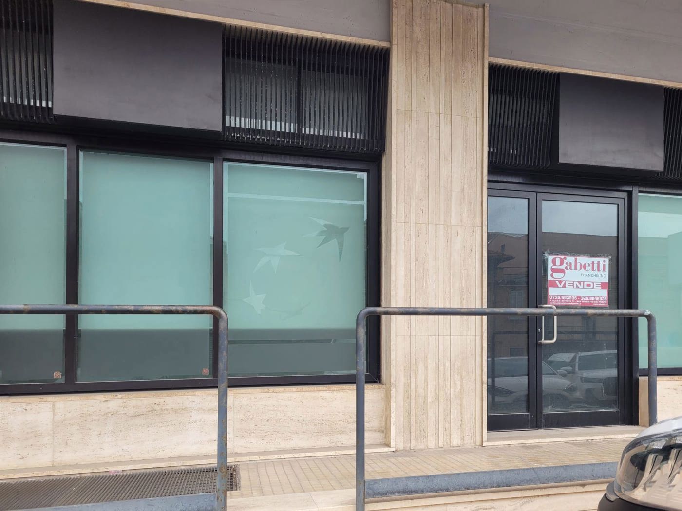 Stabile/Palazzo in vendita a Porto San Giorgio