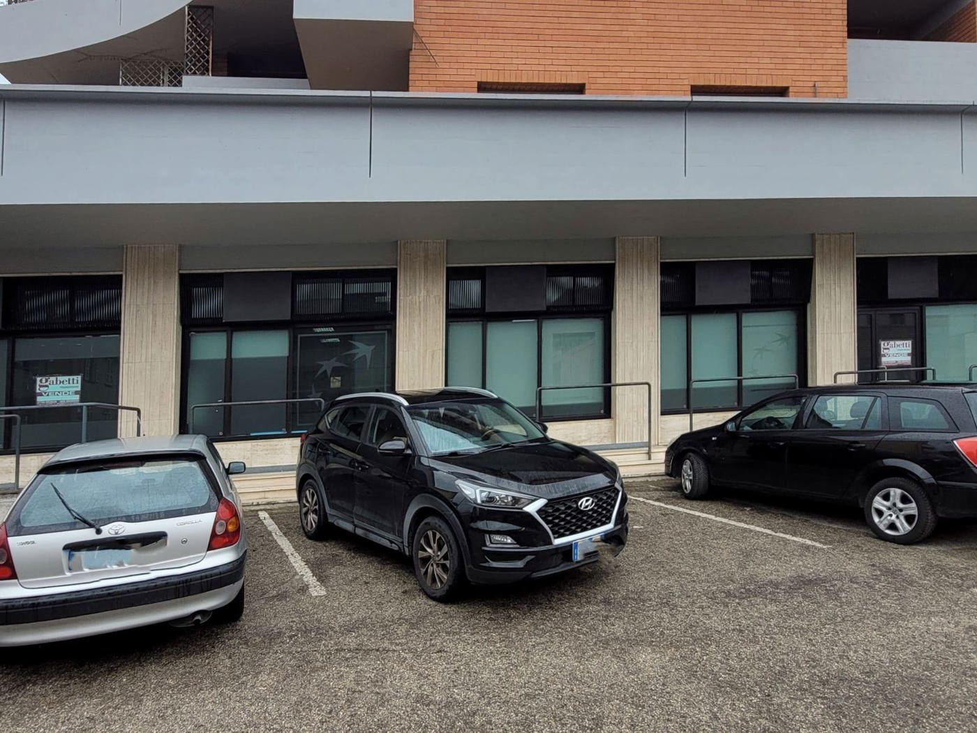 Stabile/Palazzo in vendita a Porto San Giorgio