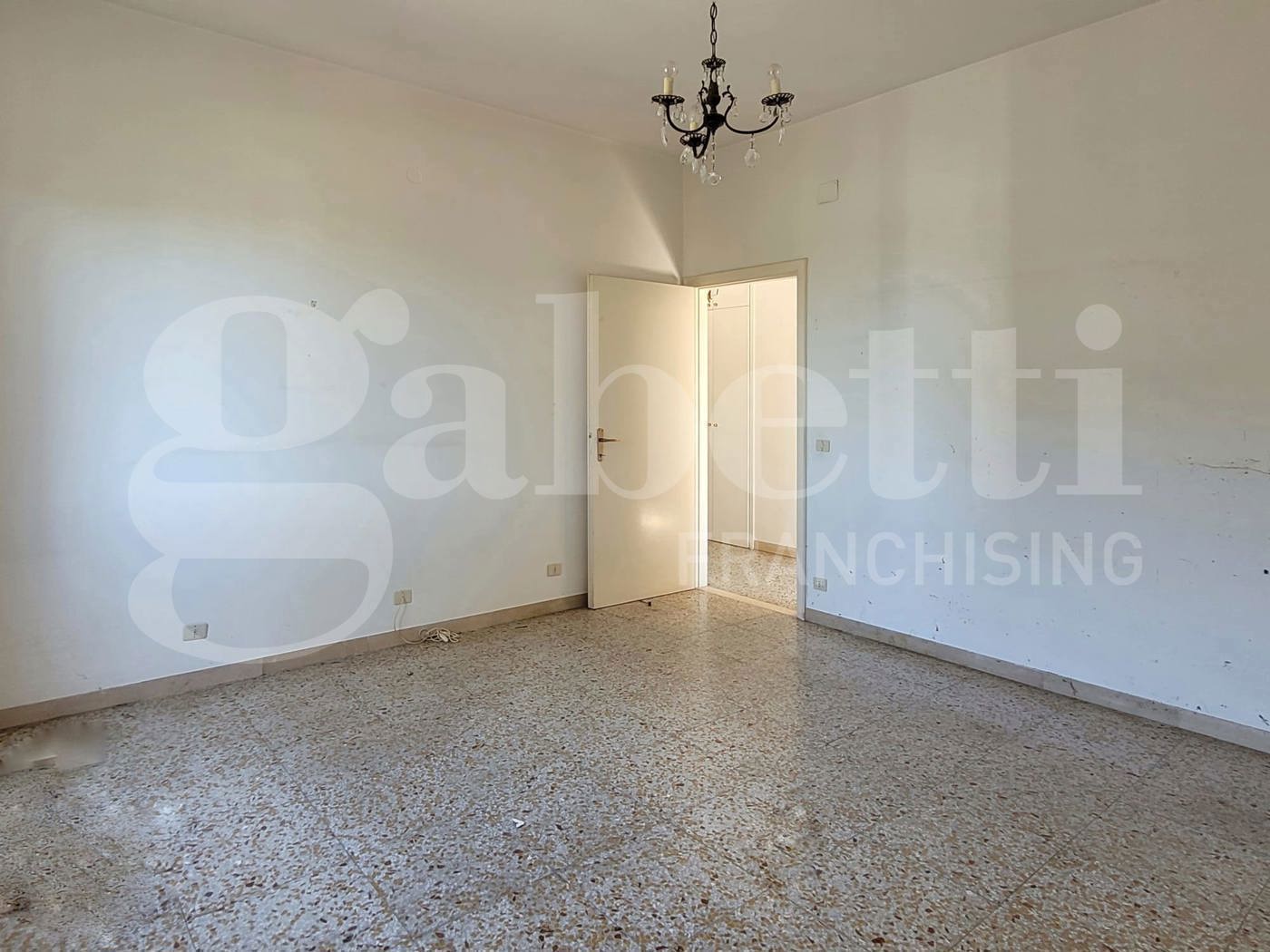 Quadrilocale da ristrutturare a San Benedetto del Tronto