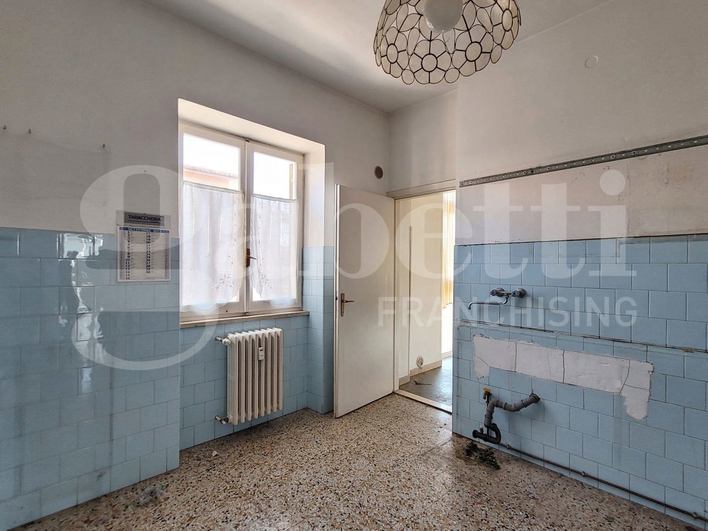 Quadrilocale da ristrutturare a San Benedetto del Tronto