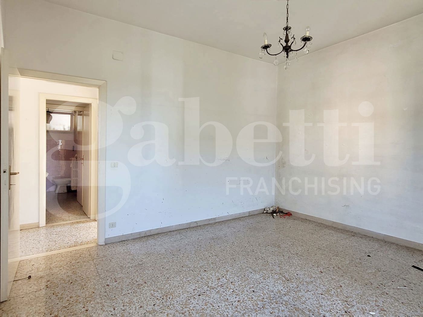 Quadrilocale da ristrutturare a San Benedetto del Tronto