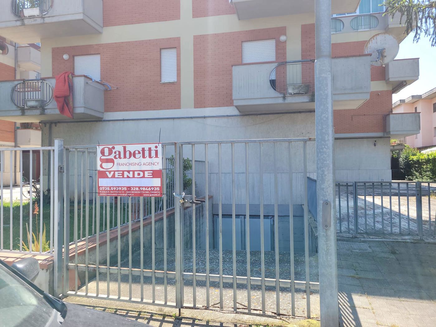 Magazzino in vendita a Monteprandone