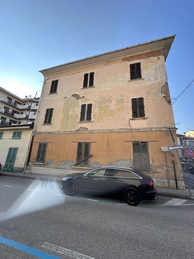 Casa indipendente in vendita a Montecatini-Terme