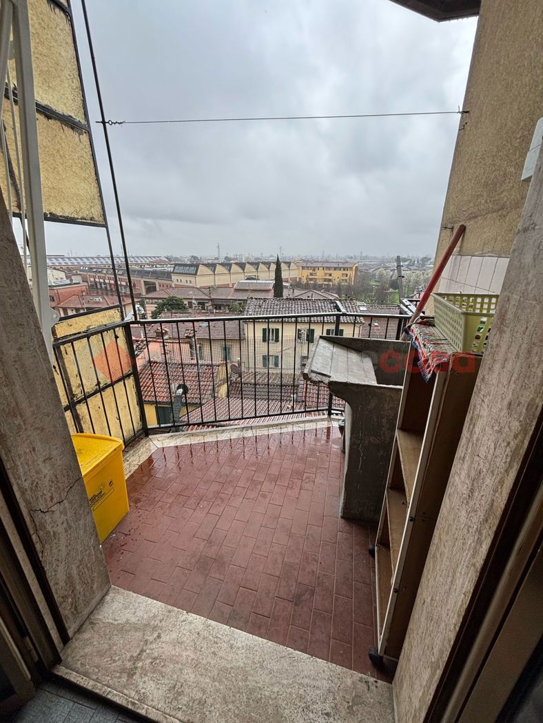Quadrilocale con box doppio a Pistoia
