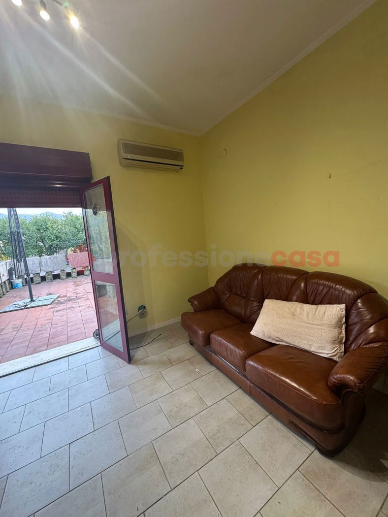 Monolocale arredato in affitto a Quarrata