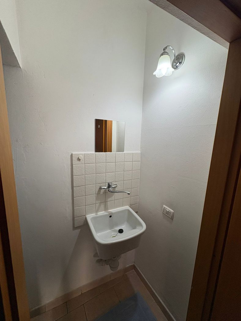 Casa indipendente in vendita a Pistoia