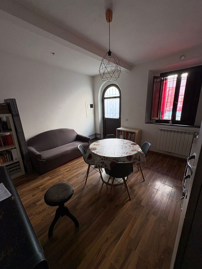 Casa indipendente in vendita a Pistoia