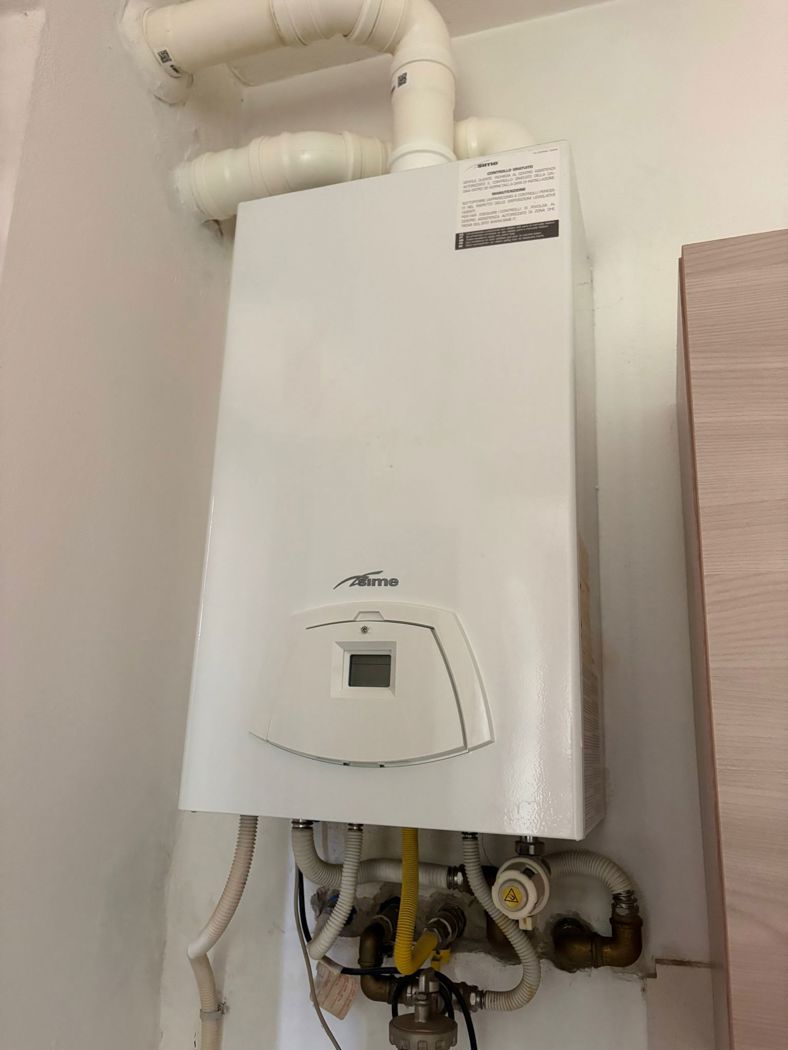 Casa indipendente in vendita a Pistoia