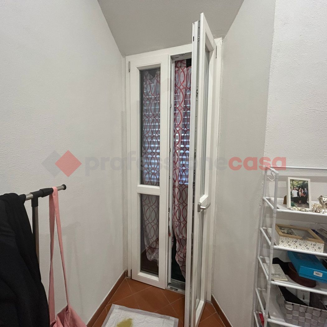 Bilocale arredato in affitto a Pistoia