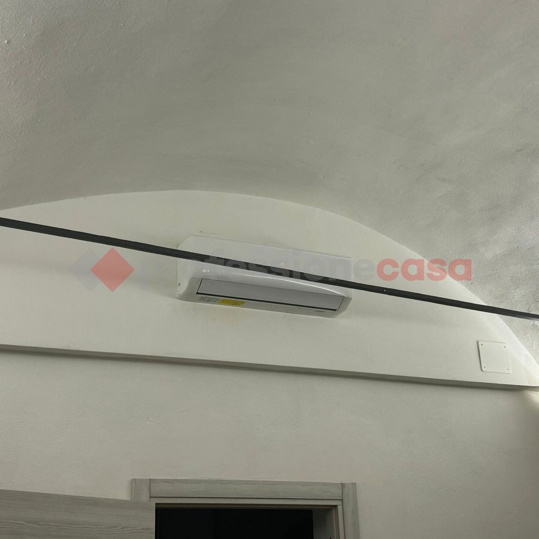 Bilocale arredato in affitto a Pistoia