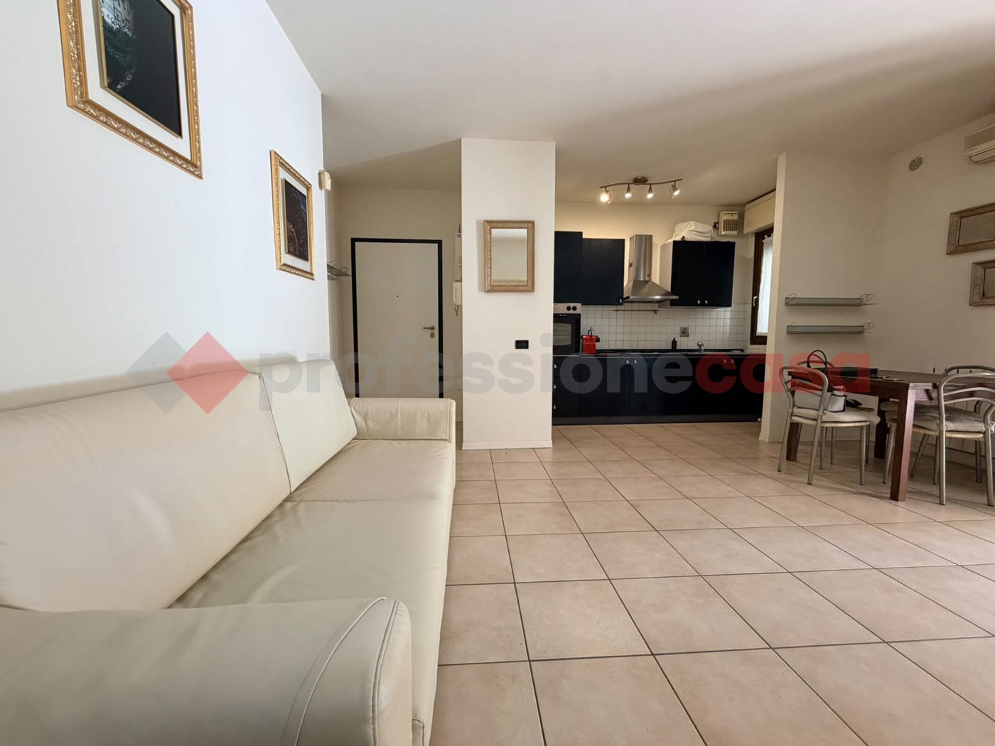 Bilocale in vendita a Prato