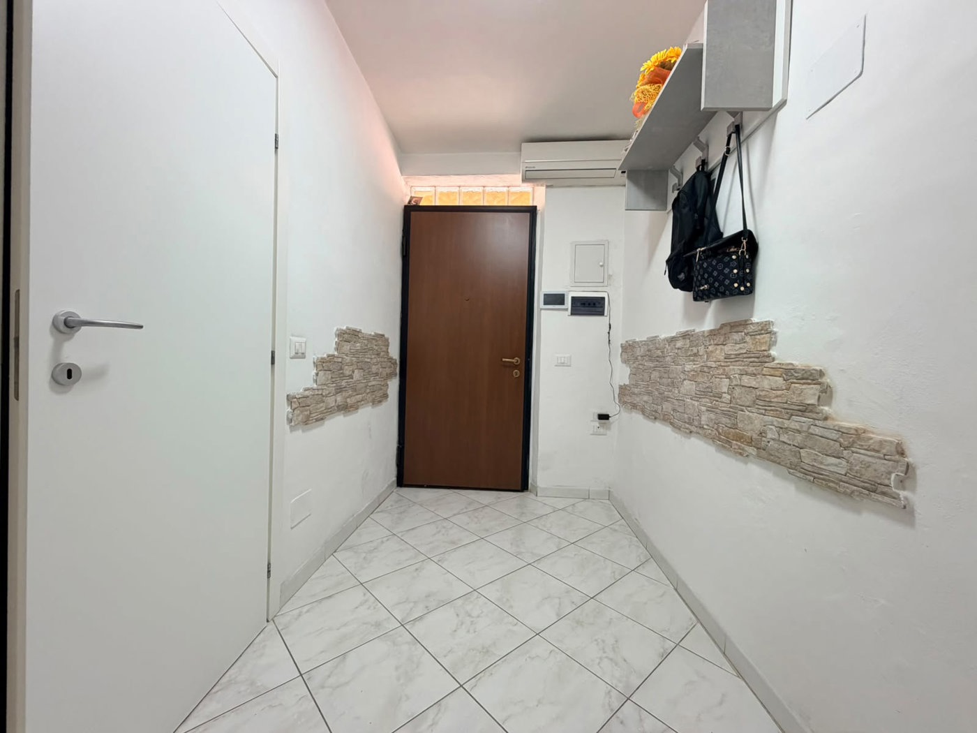 Casa indipendente in vendita a Prato