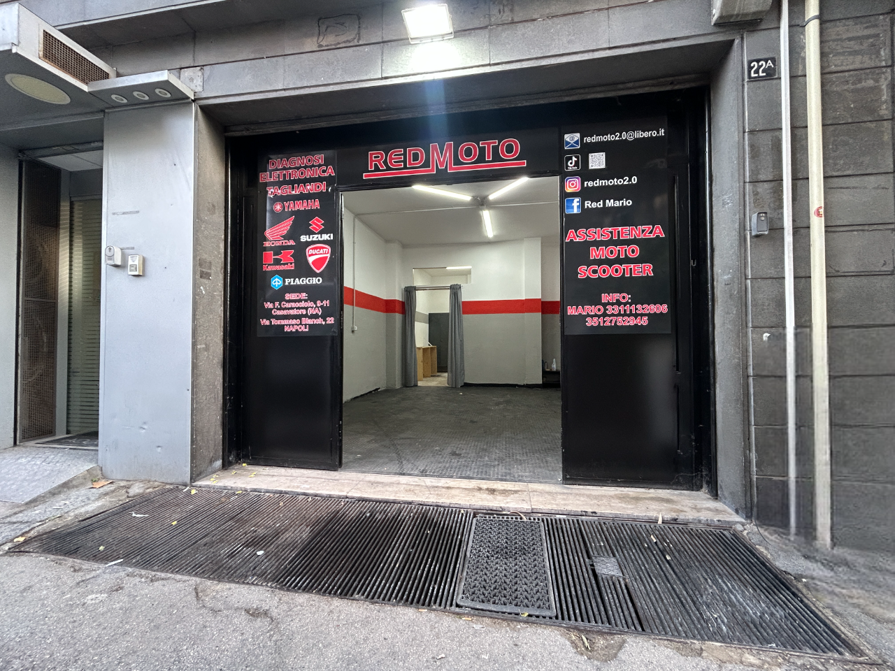 Negozio in vendita a Napoli
