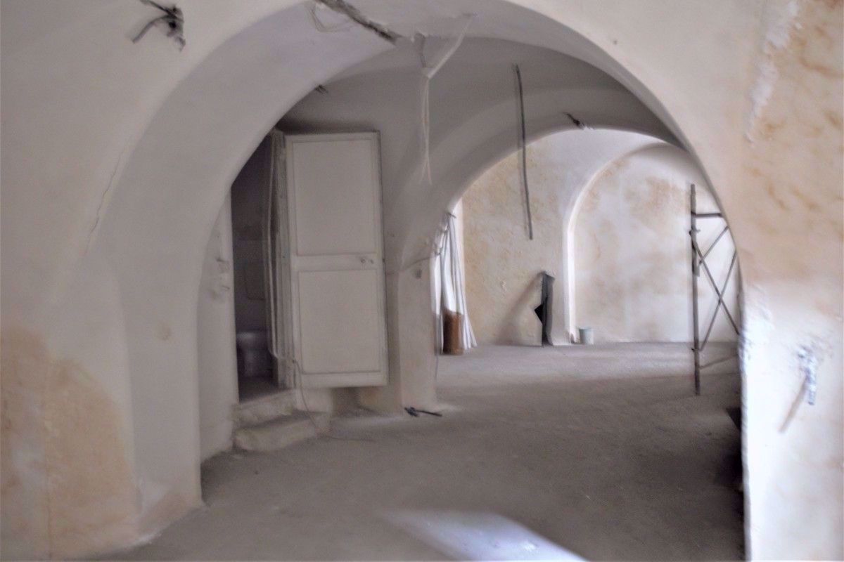 Magazzino in vendita a Napoli