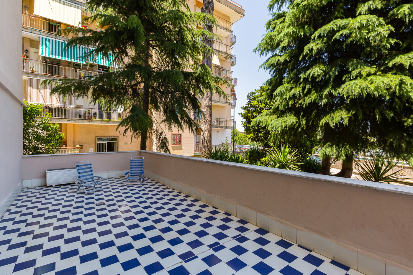 Appartamento arredato in affitto a Napoli