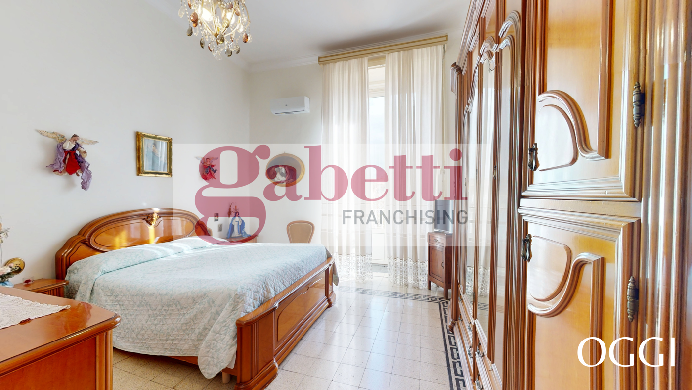 Appartamento da ristrutturare a Napoli