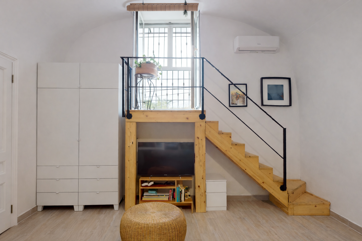 Bilocale ristrutturato a Napoli