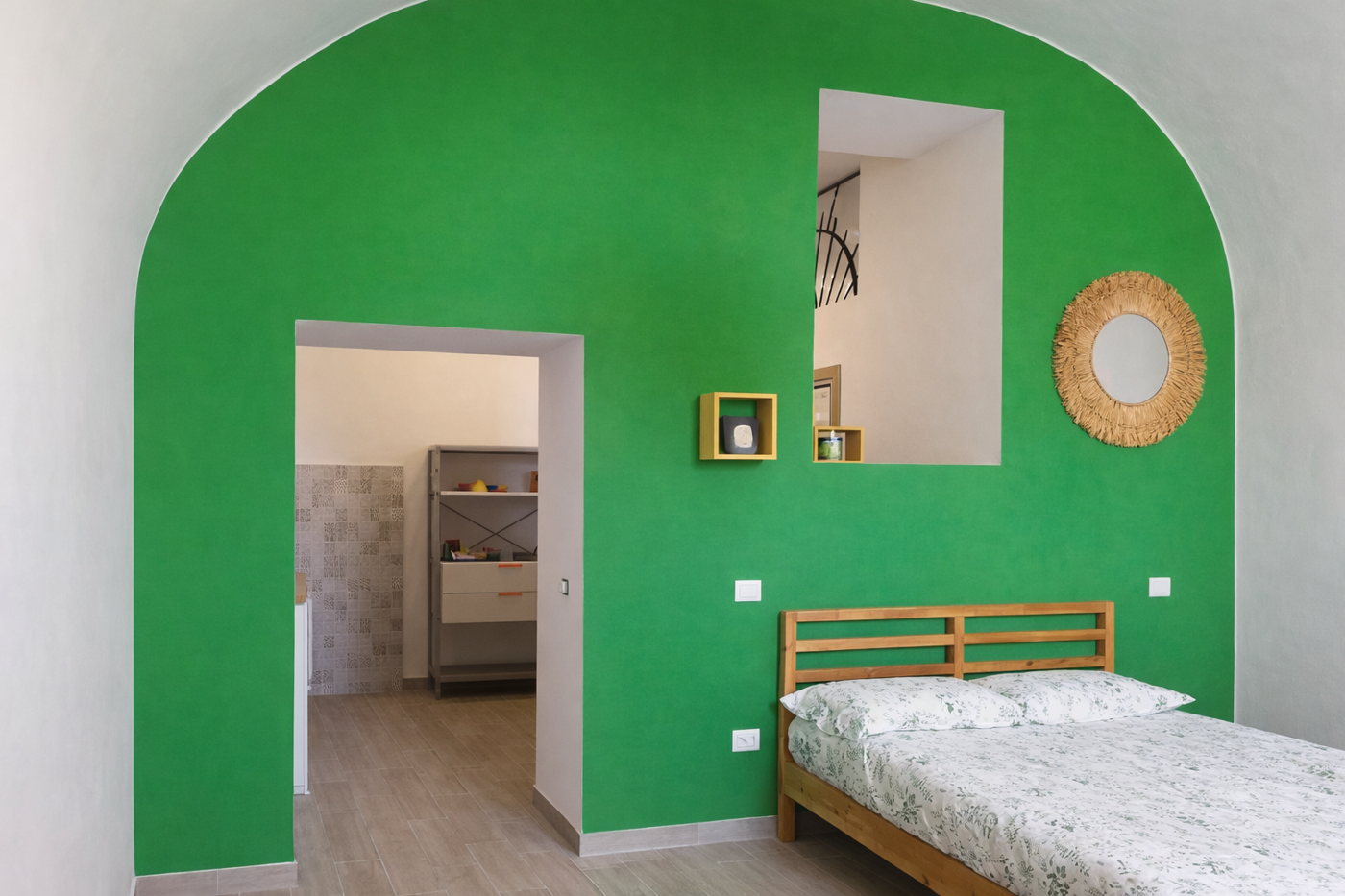 Bilocale ristrutturato a Napoli