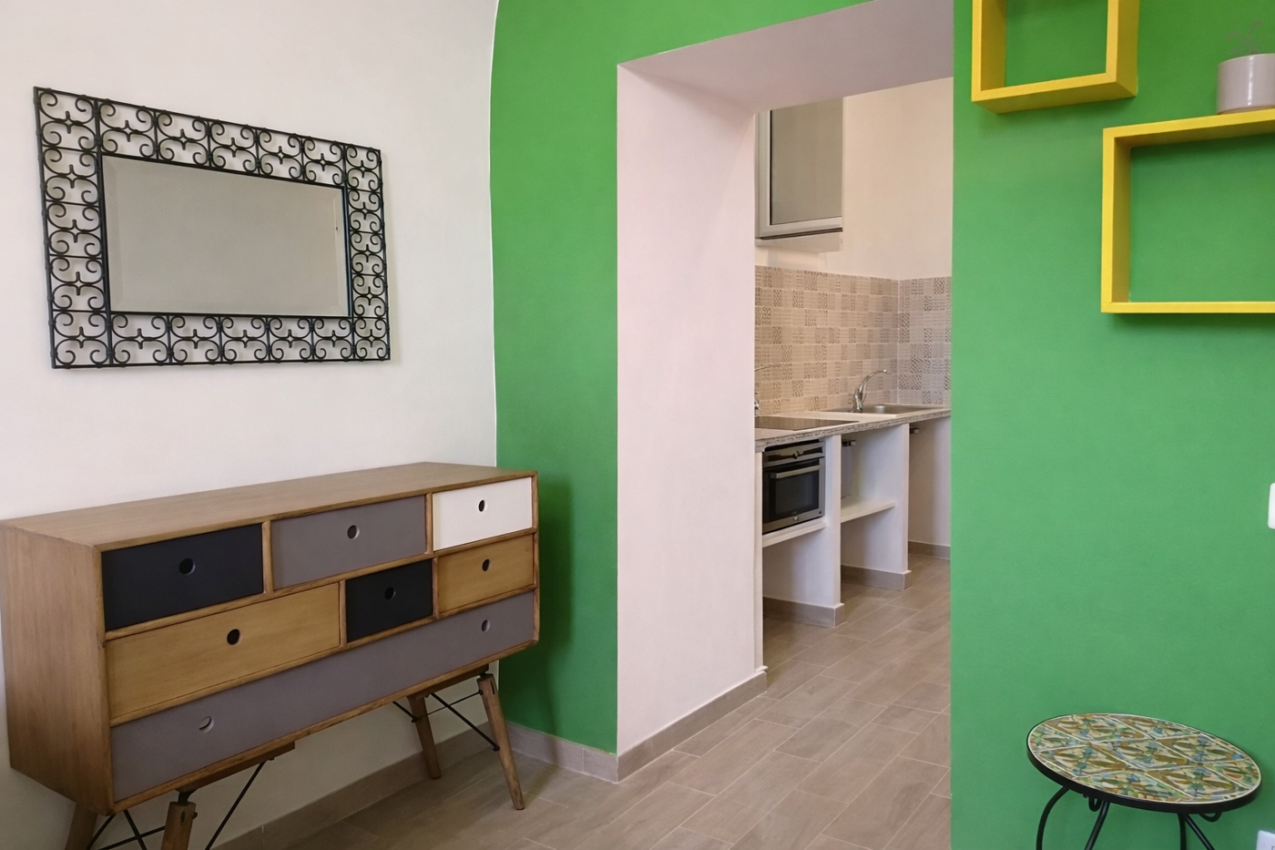 Bilocale ristrutturato a Napoli