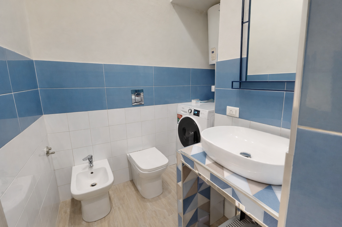 Bilocale ristrutturato a Napoli