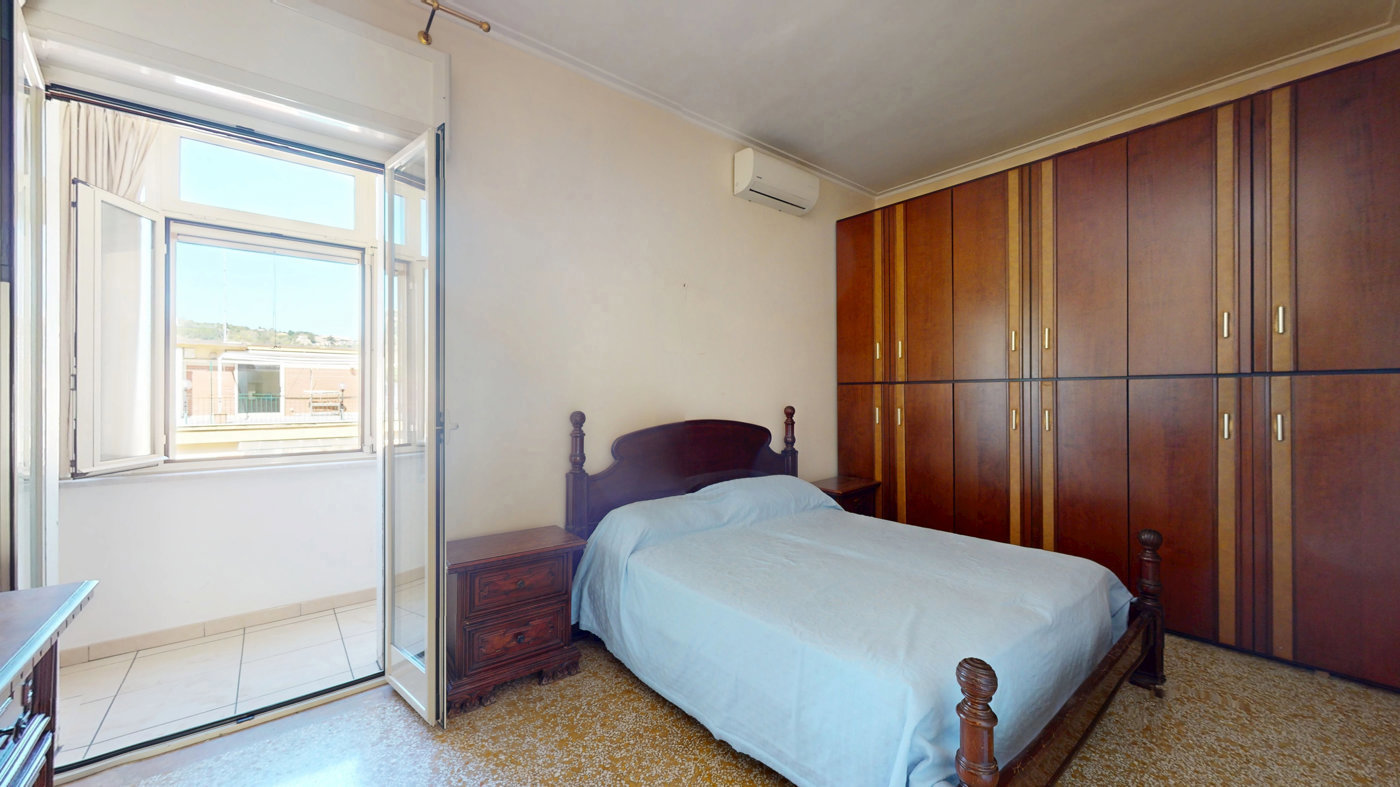 Trilocale classe A1 a Napoli