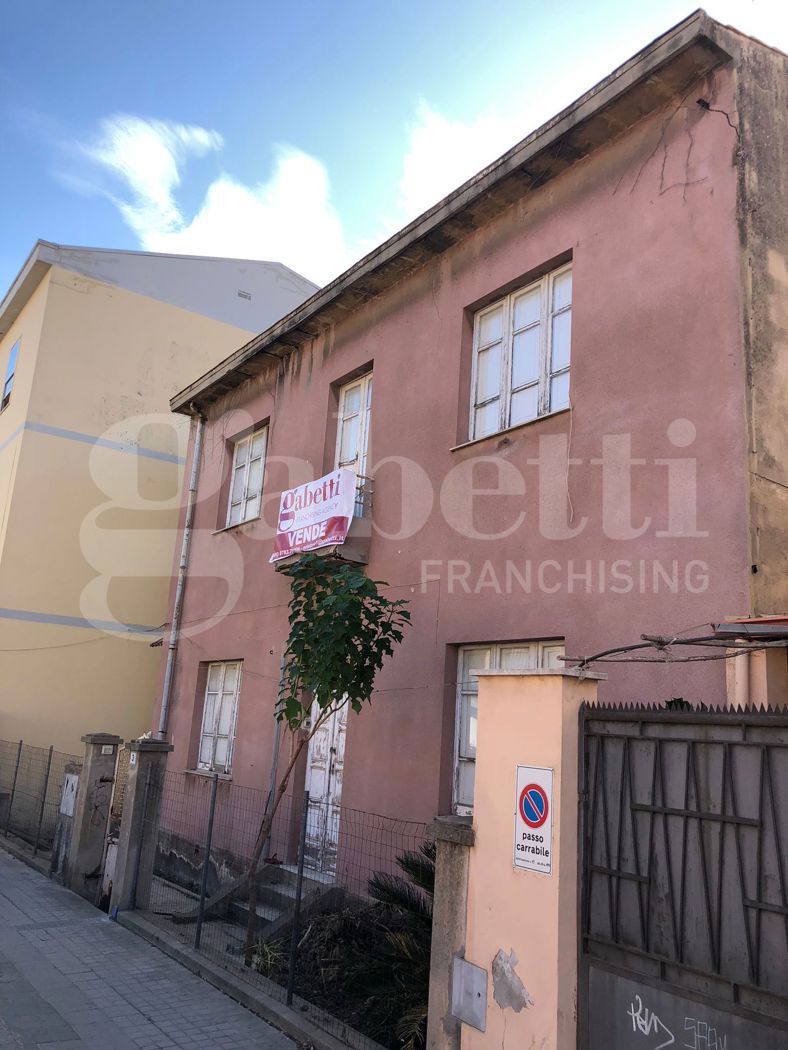 Casa indipendente con giardino a Oristano